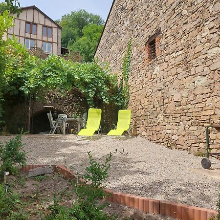 Maison Atypique A Cordes-Sur-Ciel 2 Chambres الغرفة الصورة