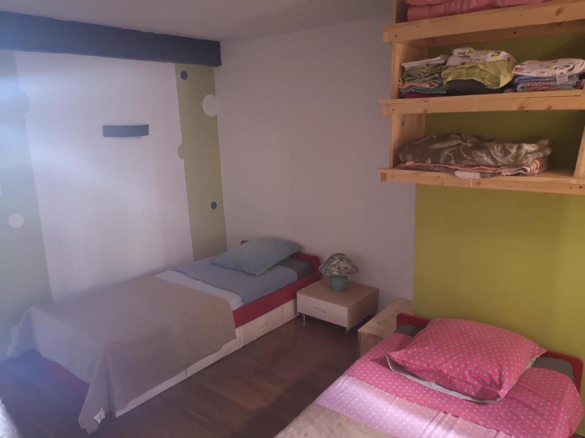 Maison Atypique A Cordes-Sur-Ciel 2 Chambres المظهر الخارجي الصورة