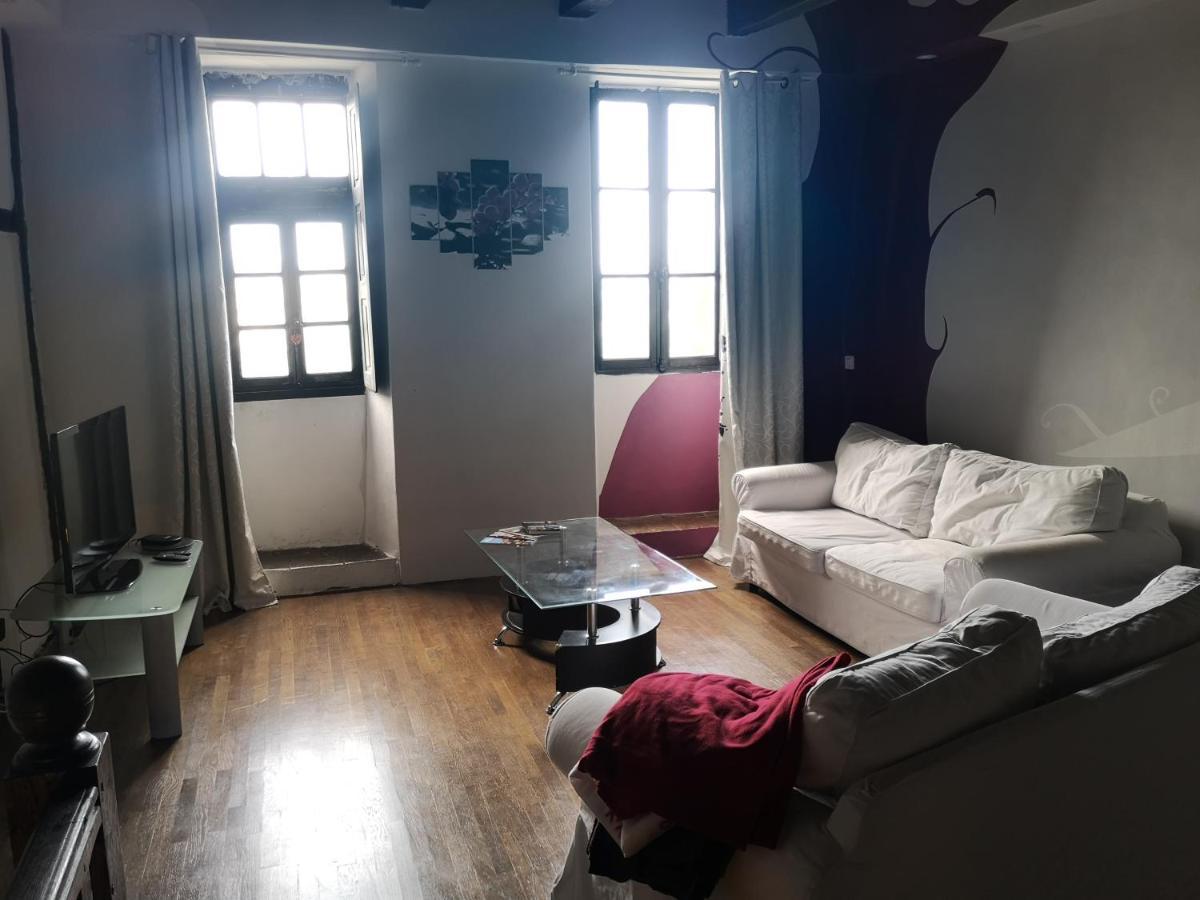 Maison Atypique A Cordes-Sur-Ciel 2 Chambres المظهر الخارجي الصورة
