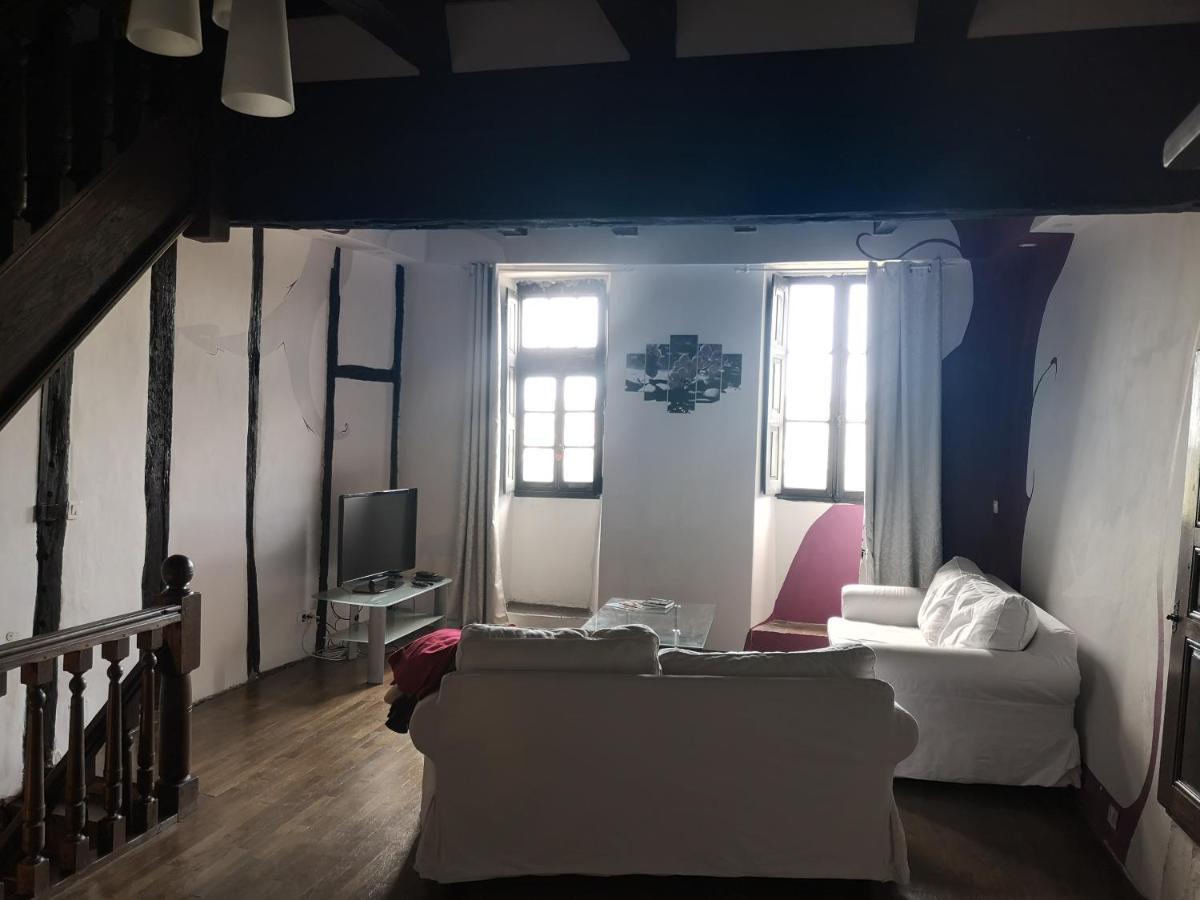 Maison Atypique A Cordes-Sur-Ciel 2 Chambres المظهر الخارجي الصورة